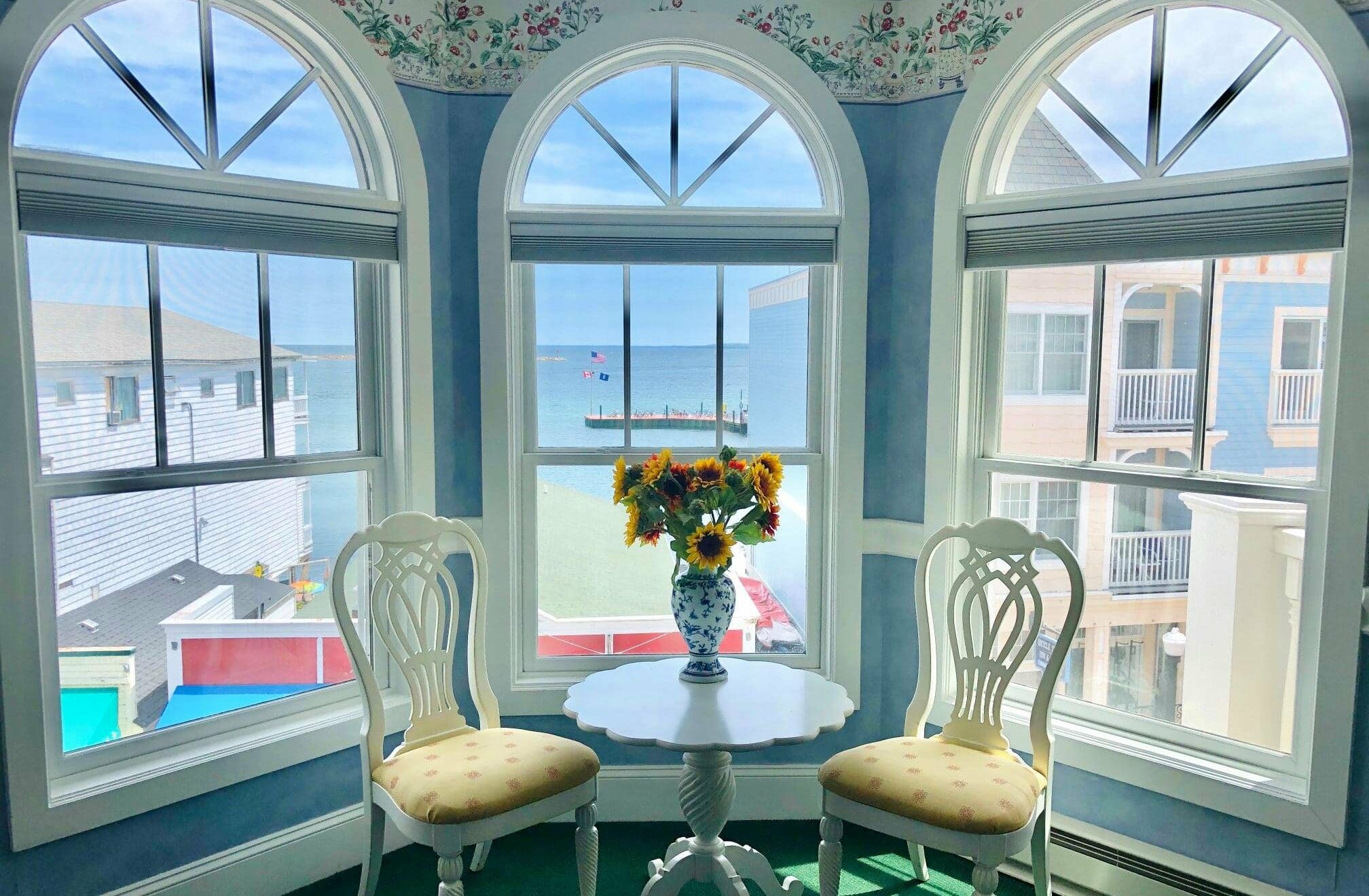 Main Street Inn & Suites interior lookout of mackinac island in the room suite